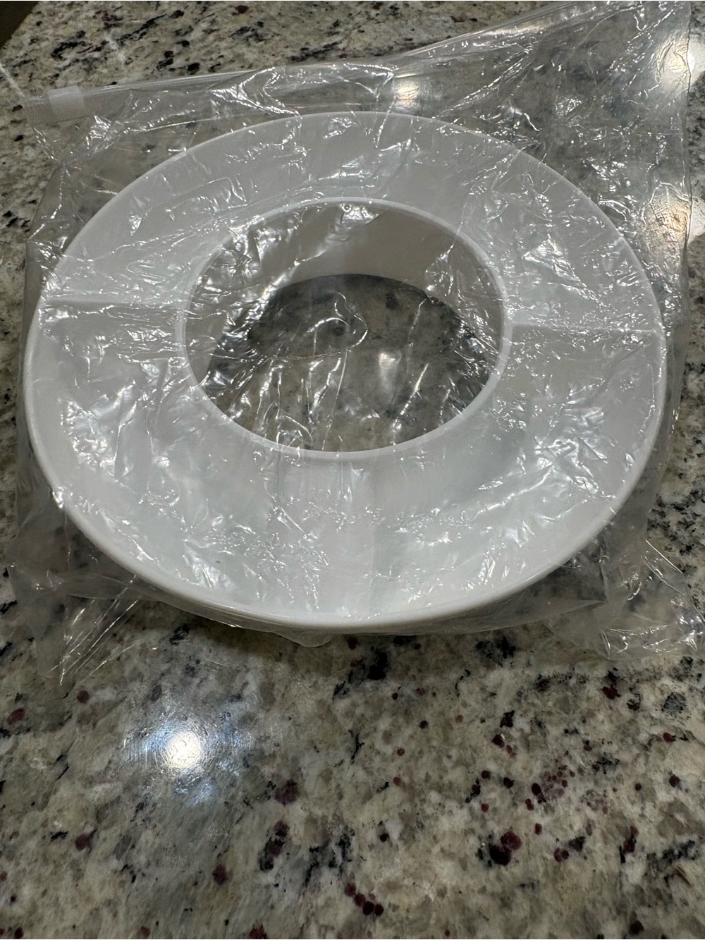 White plastic snack ring drink topper new in plastic